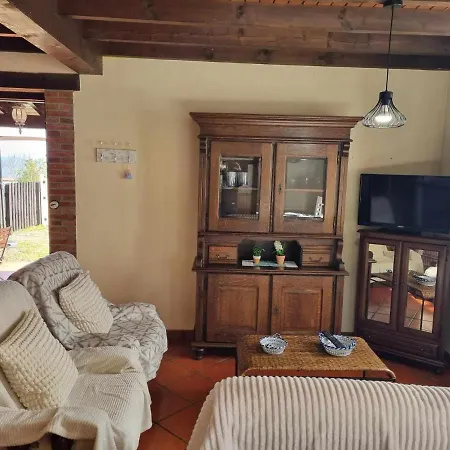 בית נופש Casa Hortensias Naguar Villanueva (Asturias)