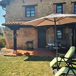 Casa Hortensias Naguar Villanueva (Asturias)