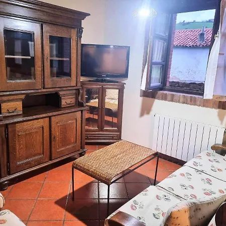 Casa Hortensias Naguar Feriehus Villanueva (Asturias)